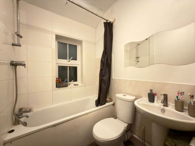 18 Bromley Road, Beckenham, Bromley, BR3 5JD