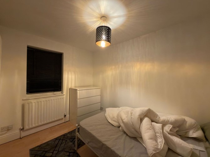 18 Bromley Road, Beckenham, Bromley, BR3 5JD