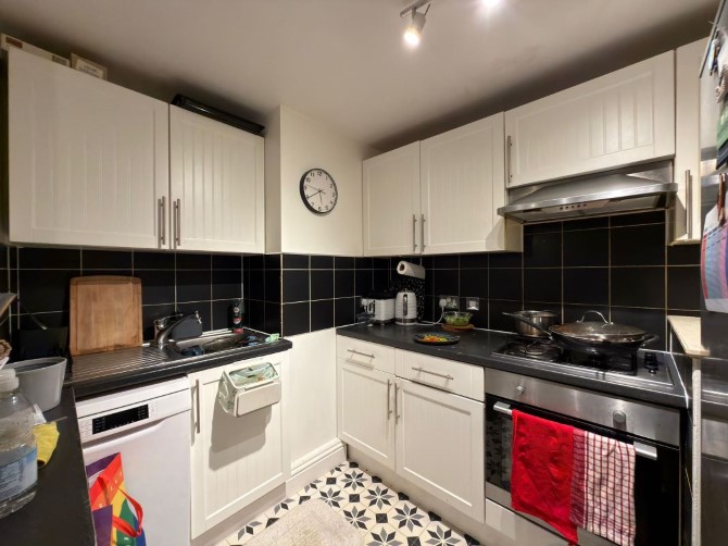 18 Bromley Road, Beckenham, Bromley, BR3 5JD