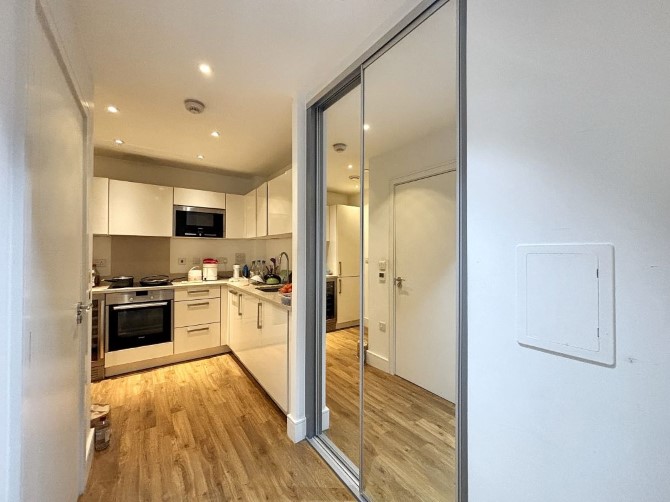 Flat 3, 9 Queensland Road, Highbury, London, N7 7FH