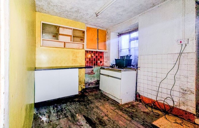 27 Parliament Street, Stroud, Gloucestershire, GL5 1LN