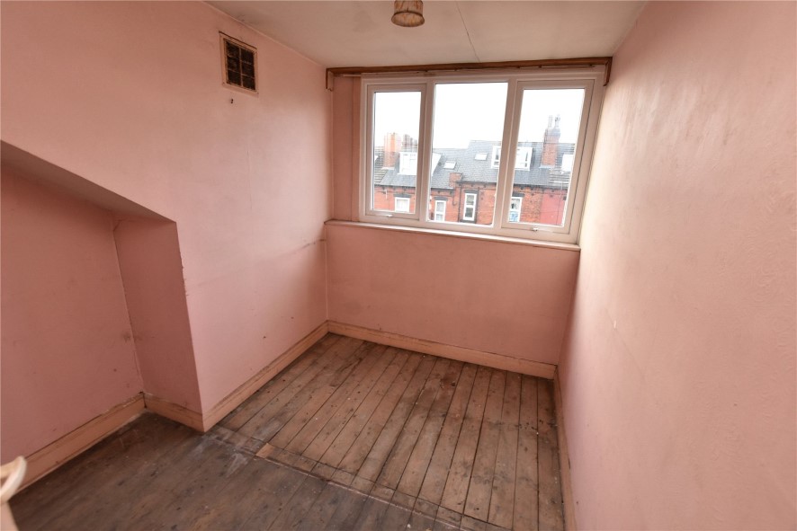 34 Martin Terrace, Leeds, West Yorkshire LS4 2JY