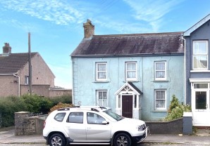 Property for Auction in London - Plasmarl, Clynderwen, Dyfed, SA66 7NE