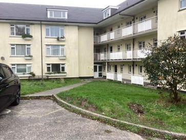 Property for Auction in South West - 7 Pendarves Flats, St. Clare Street, Penzance, Cornwall TR18 2PL