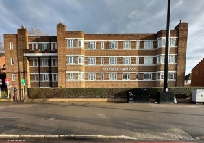 Property for Auction in London - 18 Warwick Gardens, London Road, Thornton Heath, Surrey, CR7 7NA