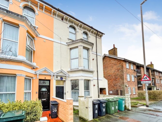 97 Langney Road, Eastbourne, East Sussex, BN21 3QE