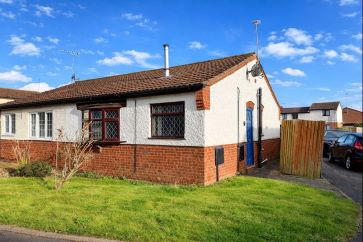 Property for Auction in Northamptonshire - 27 Lincoln Way, Daventry, Northamptonshire NN11 4SX