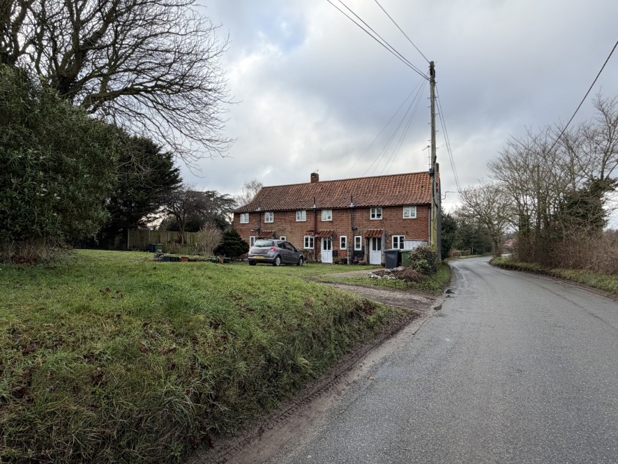 1 , 2 & 3 White Horse Common Cottages, Happisburgh Road, White Horse Common, North Walsham, Norfolk NR28 9NG