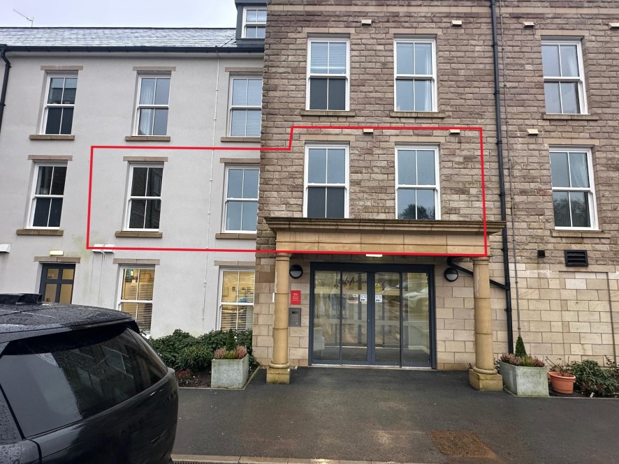 37 Devonshire Place, Station Road, Buxton, Derbyshire, SK17 6GP