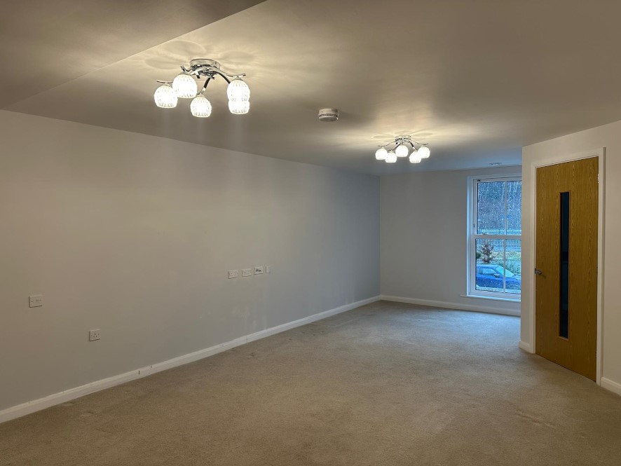 37 Devonshire Place, Station Road, Buxton, Derbyshire, SK17 6GP