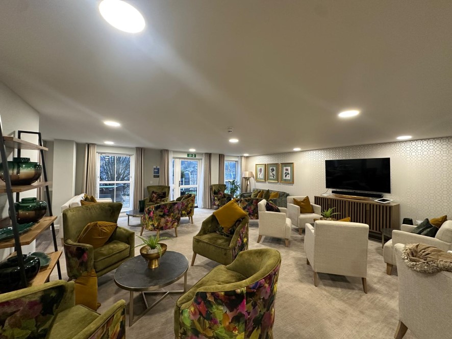 37 Devonshire Place, Station Road, Buxton, Derbyshire, SK17 6GP