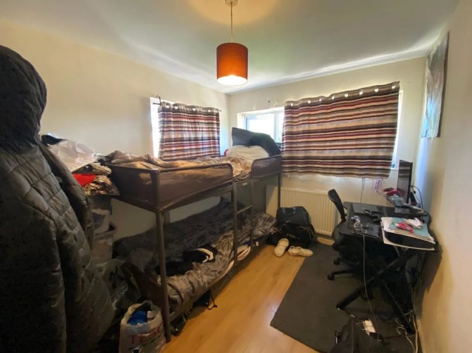 126C Ordnance Road, Enfield, Middlesex, EN3 6BU