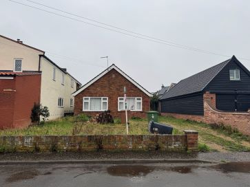 Property for Auction in East Anglia - 12 Filby Lane, Ormesby, Great Yarmouth, Norfolk NR29 3JR