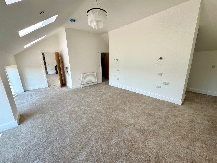 The Burrow, Drakelow Road, Walton-On-Trent, Swadlincote, Derbyshire DE12 8NB