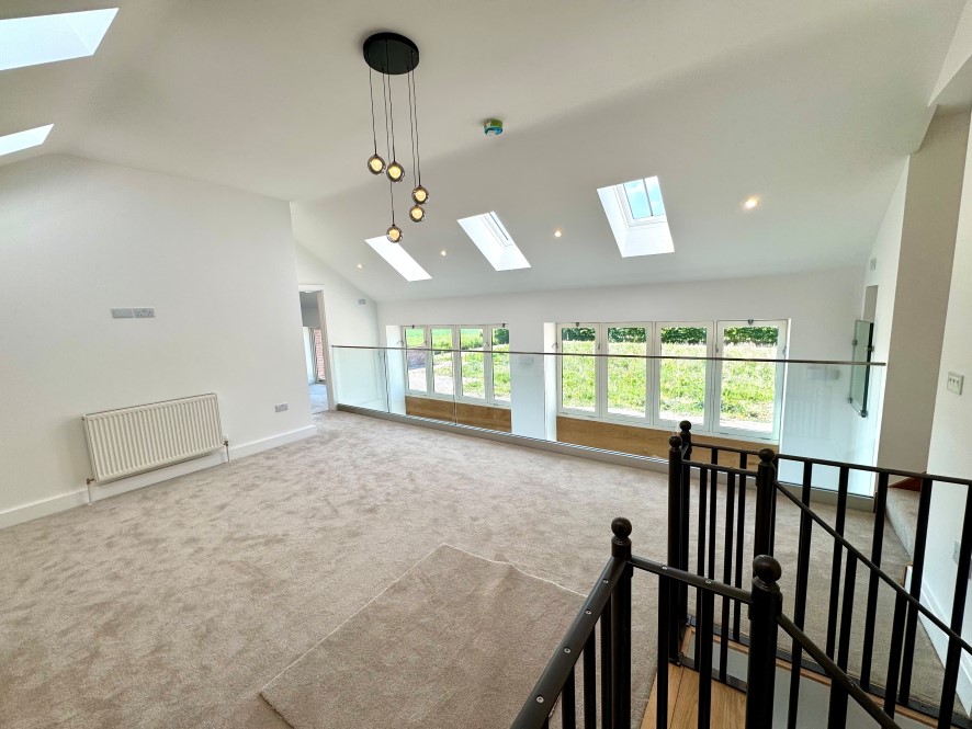 The Burrow, Drakelow Road, Walton-On-Trent, Swadlincote, Derbyshire DE12 8NB