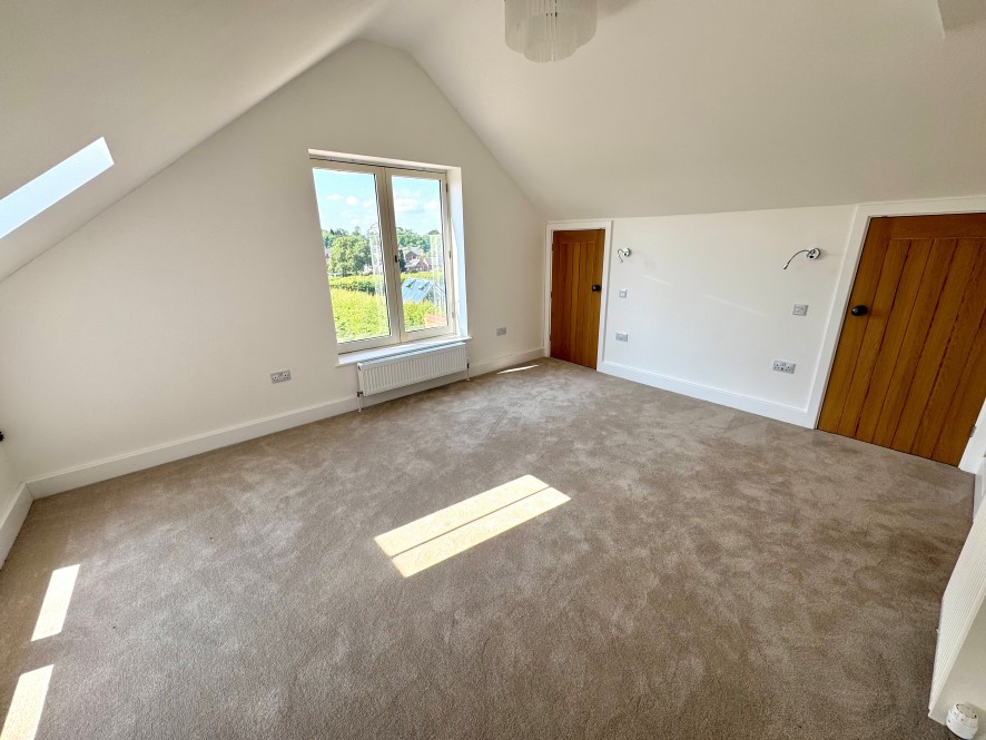 The Burrow, Drakelow Road, Walton-On-Trent, Swadlincote, Derbyshire DE12 8NB