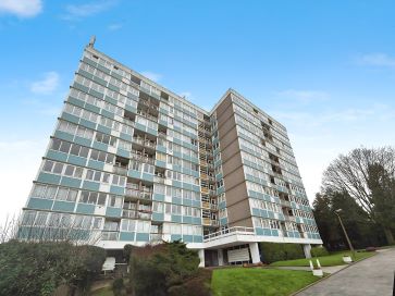 Property for Auction in Coventry & Warwickshire - 22 Kenilworth Court, Cheylesmore, Coventry, West Midlands CV3 6HZ