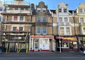 Property for Auction in Sussex & Hampshire - Flat 6, 192 Church Road, Hove, BN3 2DJ