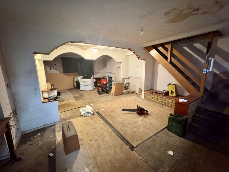 1 Marfleet Lane, Hull, East Yorkshire, HU9 5RJ