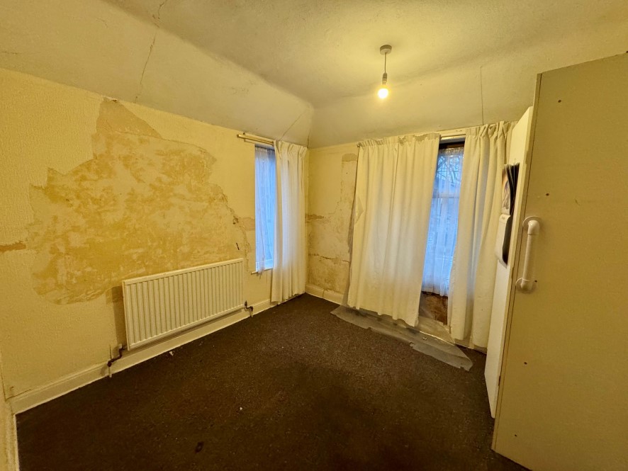 1 Marfleet Lane, Hull, East Yorkshire, HU9 5RJ