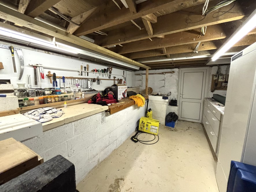 Menethryn, Water Lane, Golant, Fowey, Cornwall PL23 1LF