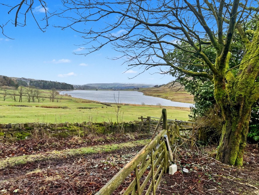 Calf Hey House, Calf Hey Road, Haslingden, Rossendale, BB4 4AT