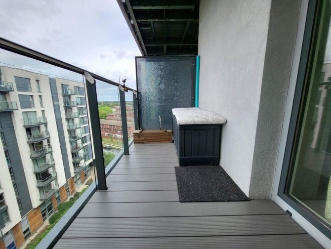 Flat 701 Signal Building, Station Approach, Hayes, Middlesex, UB3 4FG