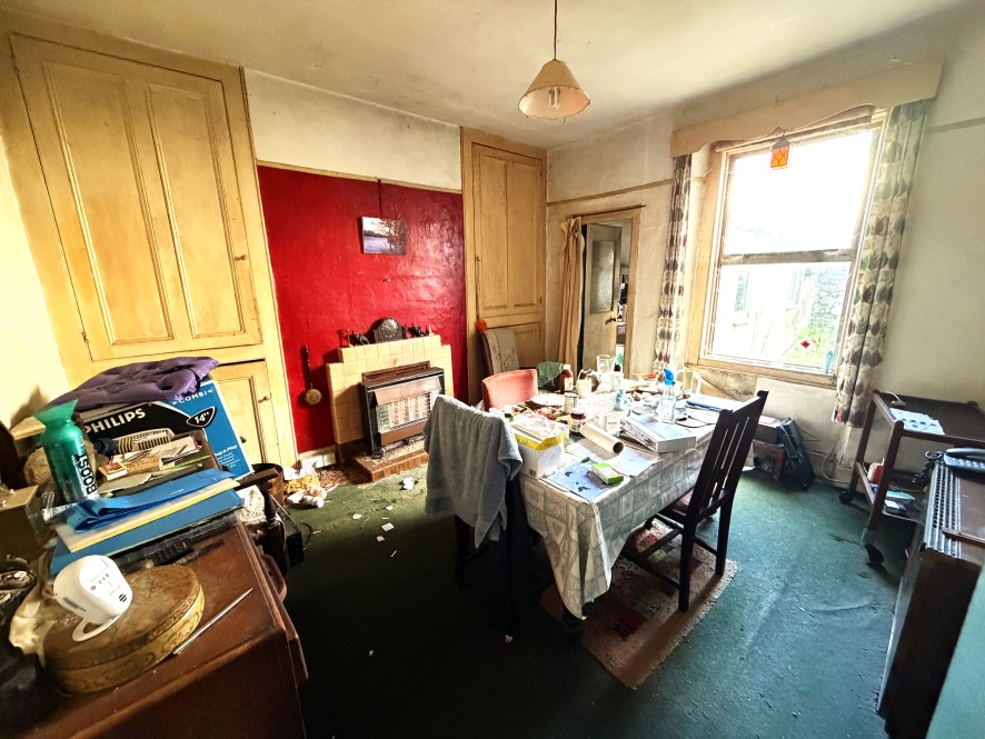 9 Watson Gardens, Plymouth, Devon PL4 9QW