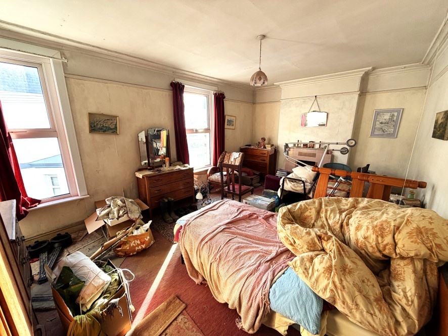 9 Watson Gardens, Plymouth, Devon PL4 9QW