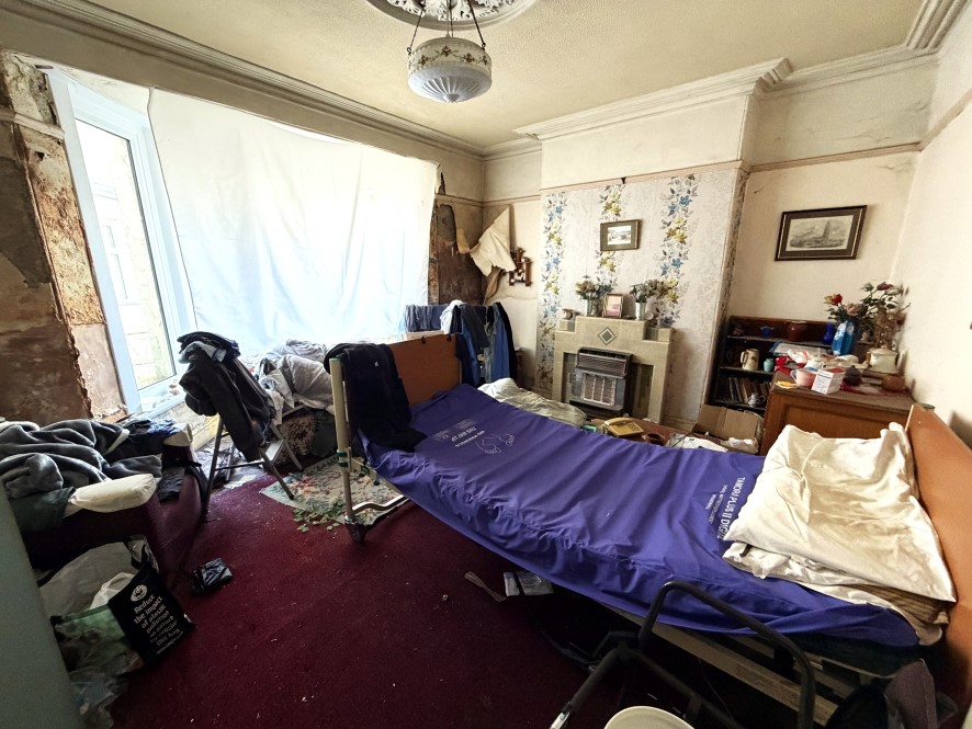 9 Watson Gardens, Plymouth, Devon PL4 9QW