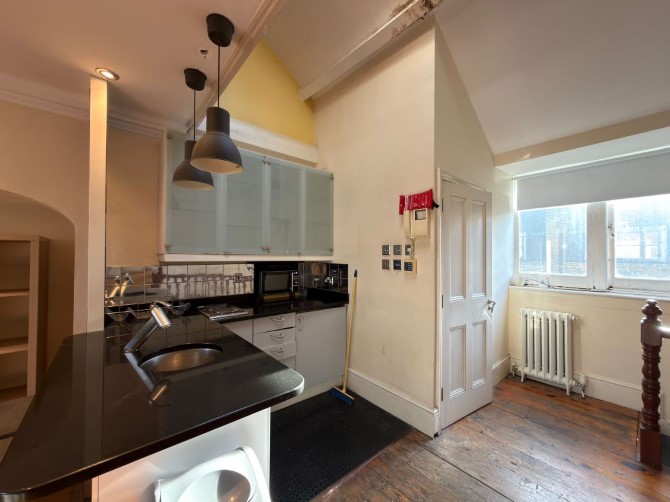 108 Newark Street, Whitechapel, London, E1 2ES