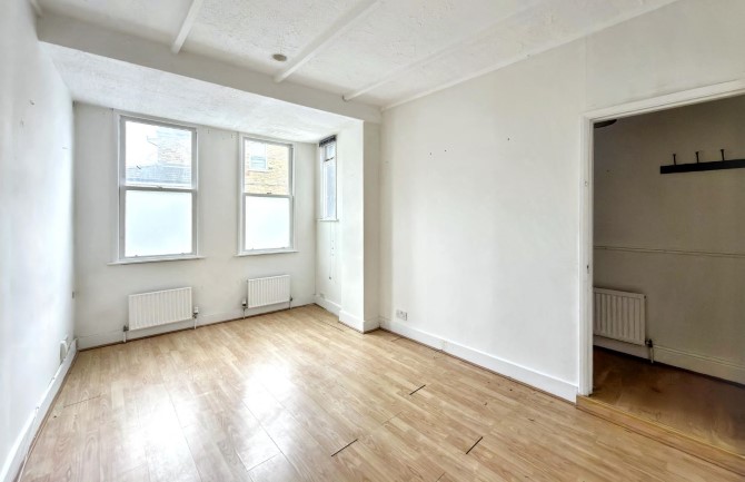 50 Eleanor Road, Bounds Green, London, N11 2QS