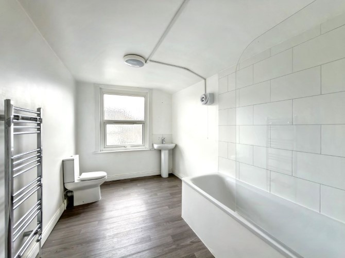 50 Eleanor Road, Bounds Green, London, N11 2QS