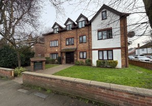 Property for Auction in London - Flat 1 Rebecca Court, 40 Dagnall Park, South Norwood, London, SE25 5EG