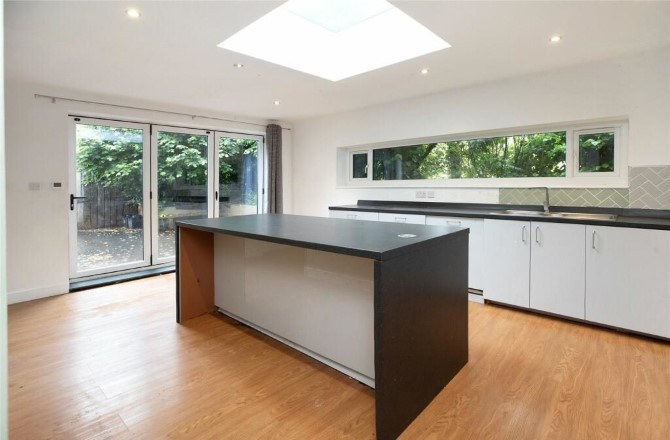 Kingsland, Marldon Road, Torquay, Devon, TQ2 7JH