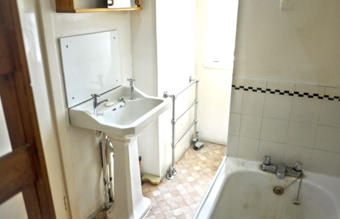 Flat E53 Du Cane Court, Balham High Road, Balham, London, SW17 7JL