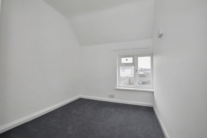 3 Christchurch Road, Tilbury, Essex, RM18 8XP