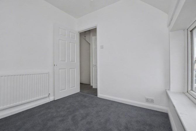 3 Christchurch Road, Tilbury, Essex, RM18 8XP