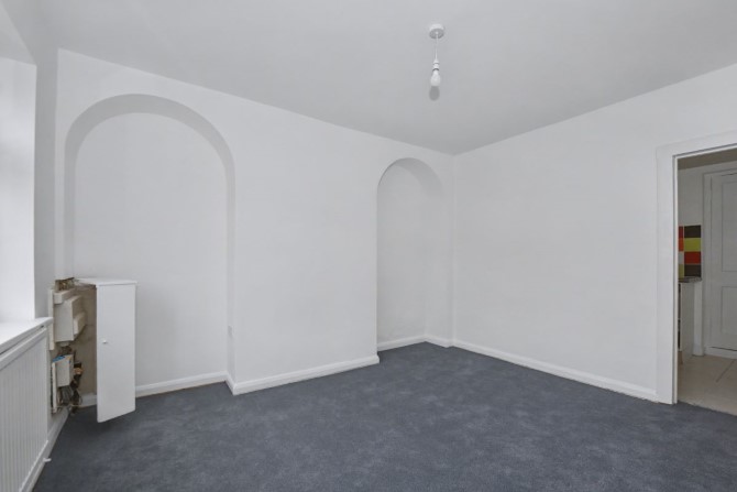 3 Christchurch Road, Tilbury, Essex, RM18 8XP