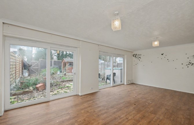 171 Wheatcroft, Cheshunt, Waltham Cross, Hertfordshire, EN7 6JU