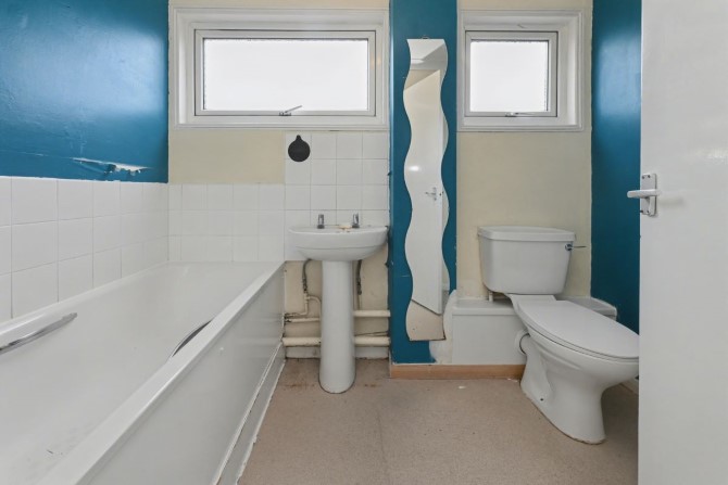 171 Wheatcroft, Cheshunt, Waltham Cross, Hertfordshire, EN7 6JU