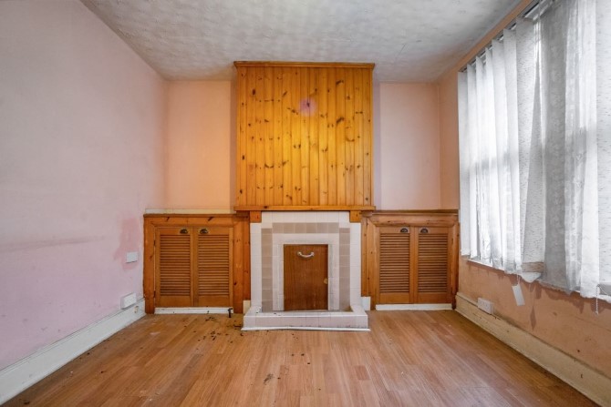 50 Edinburgh Road, Chatham, Kent, ME4 5BZ