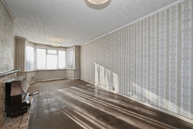 24 Wilwood Road, Bracknell, Berkshire, RG42 1SL