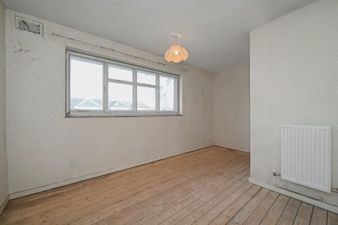 24 Wilwood Road, Bracknell, Berkshire, RG42 1SL