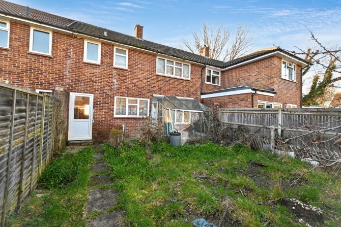 24 Wilwood Road, Bracknell, Berkshire, RG42 1SL