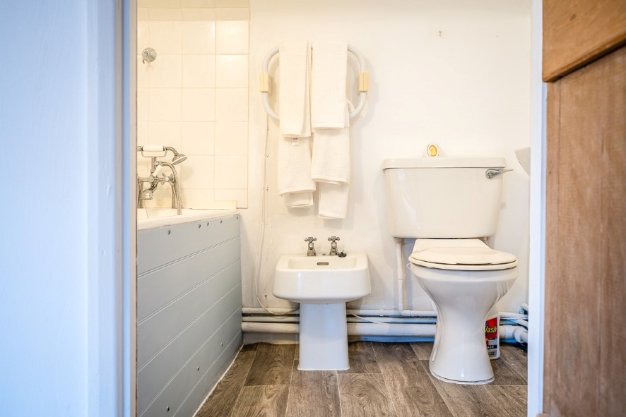 Brookside, Lower Green, Denston, Newmarket, Suffolk CB8 8PN