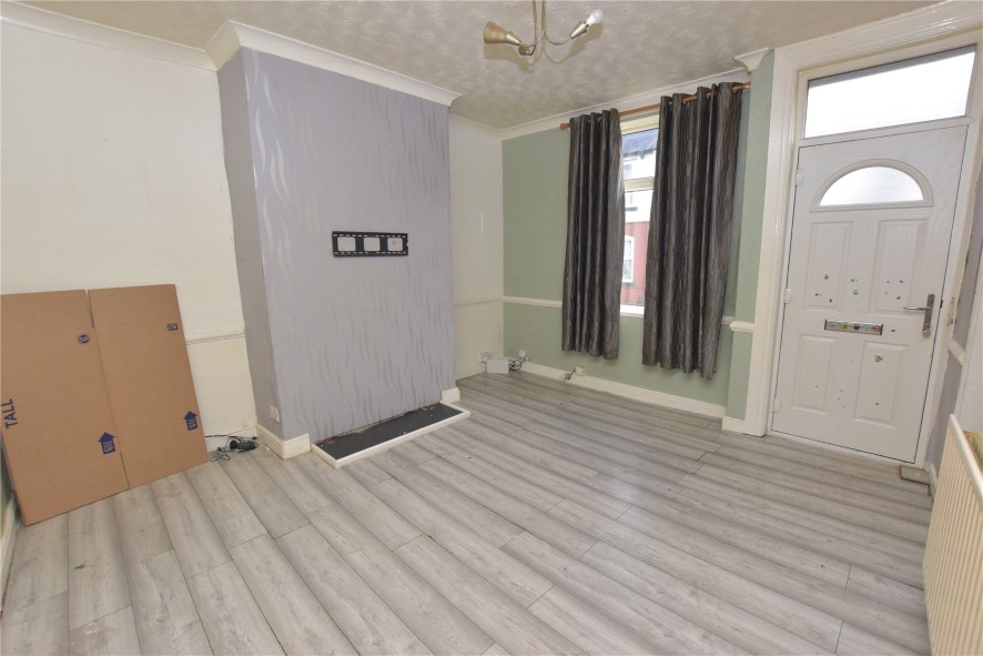 10 Barkly Avenue, Leeds, West Yorkshire LS11 7HD