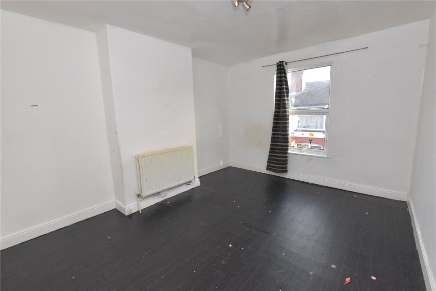 10 Barkly Avenue, Leeds, West Yorkshire LS11 7HD