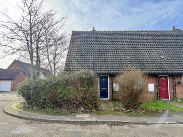 Property for Auction in East Anglia - 12 Wansbrough Road, Long Stratton, Norwich, Norfolk NR15 2RH