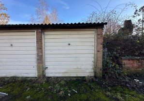 Property for Auction in London - Garage at Oakcroft Close, Pinner, Middlesex, HA5 3TJ